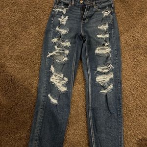 American Eagle mom jean - size 4 regular